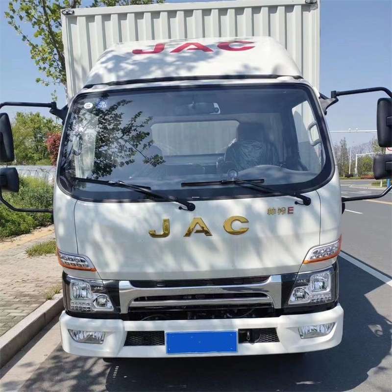 平阴县错那县：物流专线的高效货运之旅
